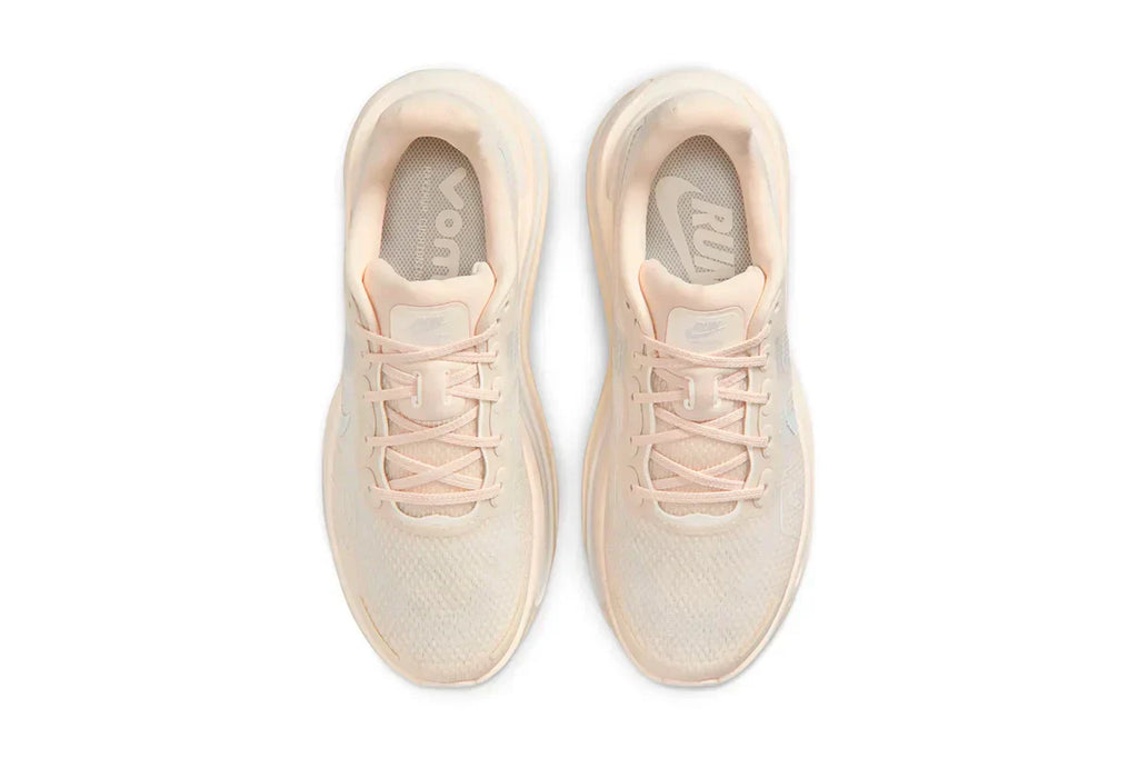 Nike Vomero Premium Chalk Bege