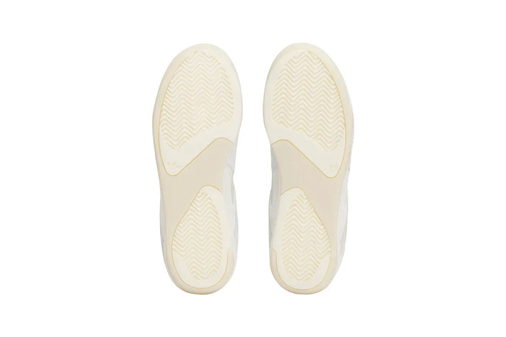 Adidas Badbo 1.0 X Bad Bunny "Chalk White" Branco