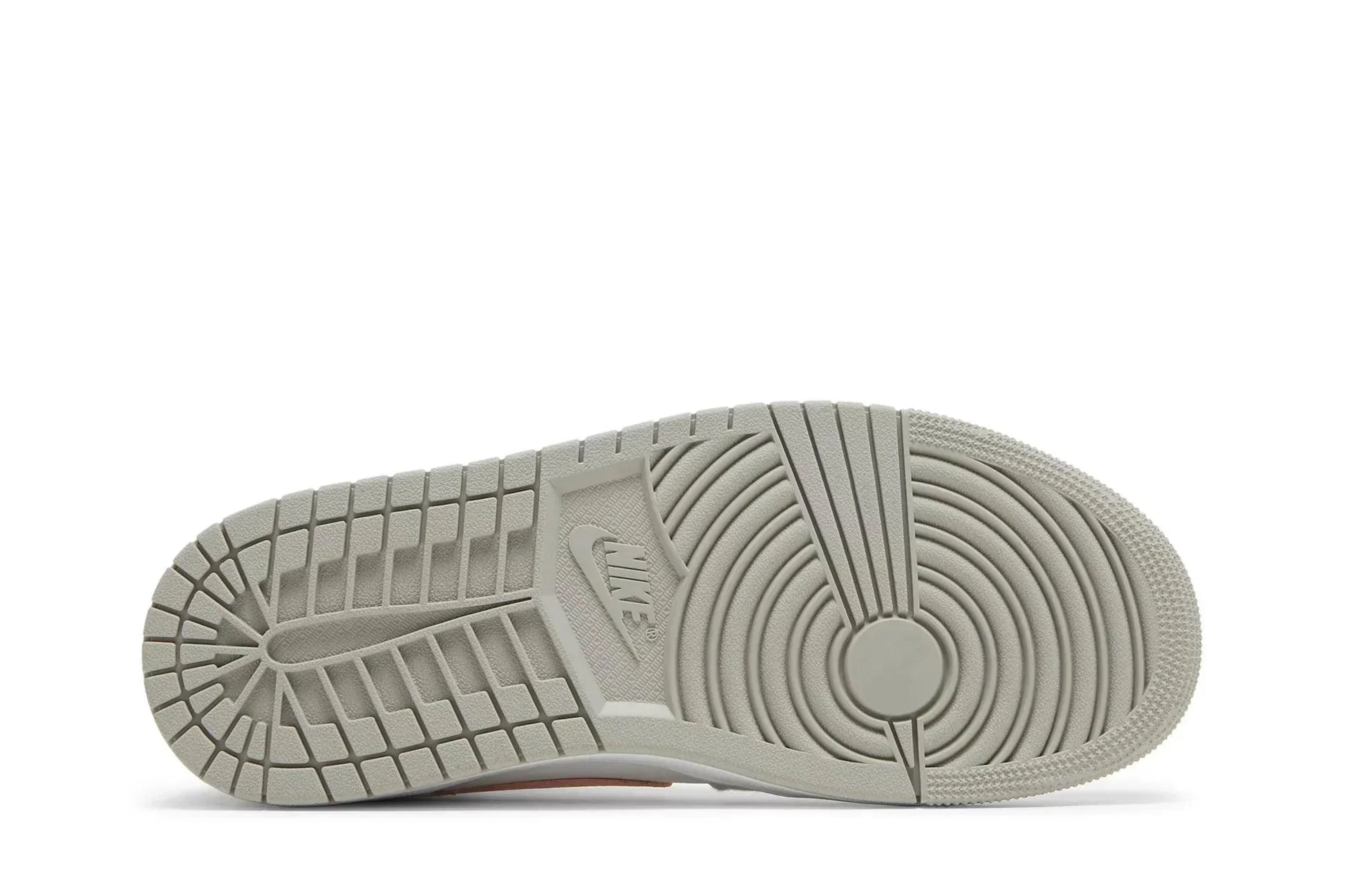 Air Jordan 1 Mid SE Light Iron Ore Cinza