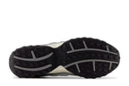 New Balance 204L Silver Metallic Black Prateado
