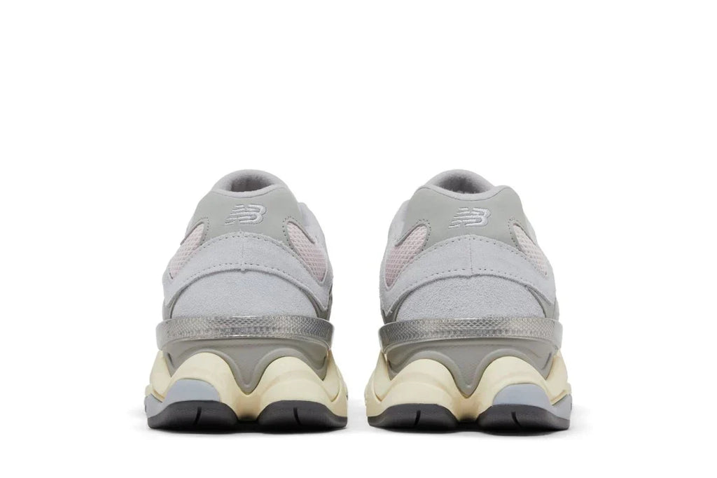 New Balance 9060 Pink Granite Silver Metallic Silver Cinza