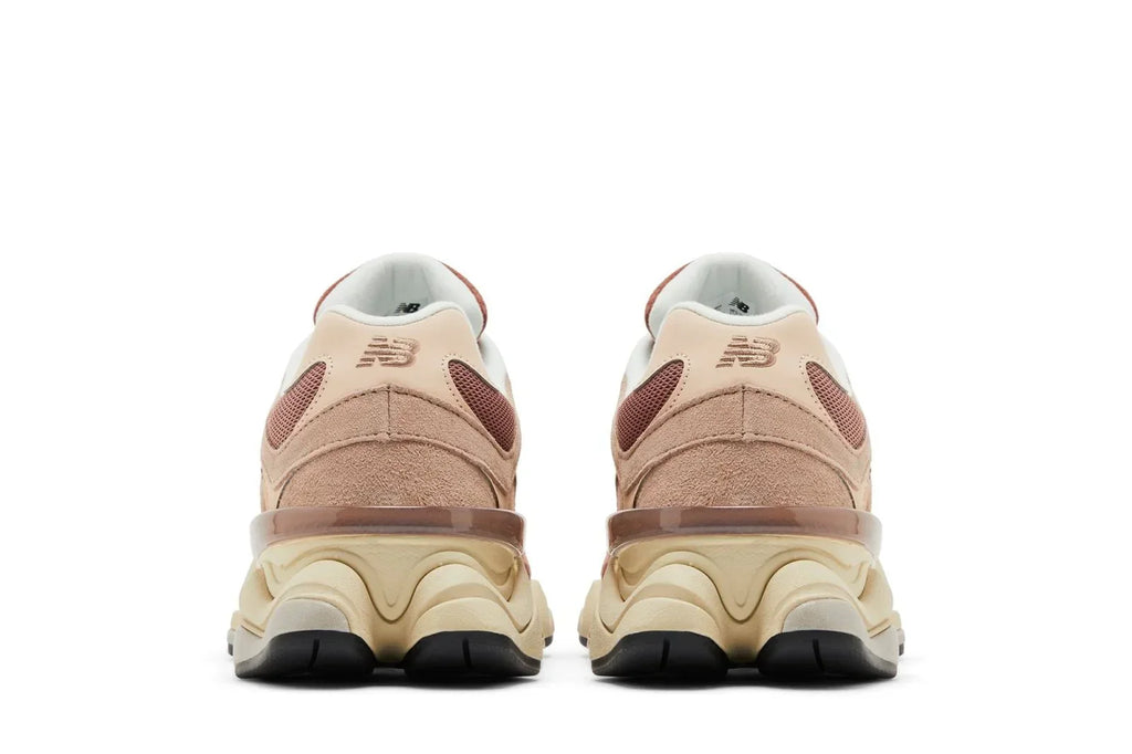 New Balance 9060 Sparrow Flat Taupe Marrom