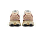 New Balance 9060 Sparrow Flat Taupe Marrom
