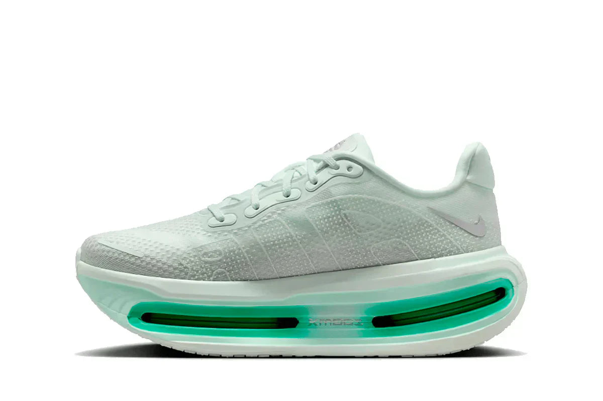 Nike Vomero Premium Barely Green Verde
